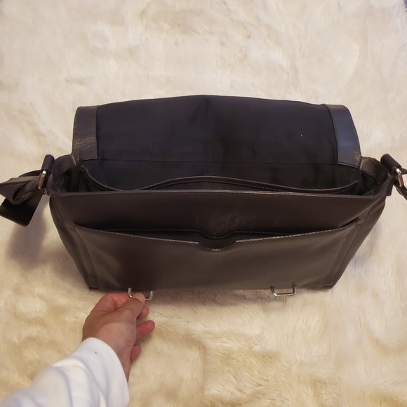 Reiss Bags Reiss Salvatrucha Leather Messenger Bag Poshmark